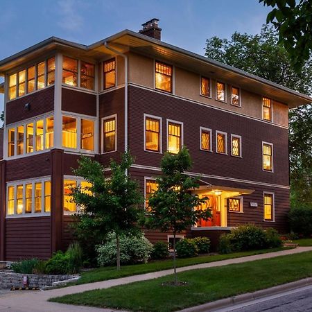 The Buckingham Inn Madison Bagian luar foto